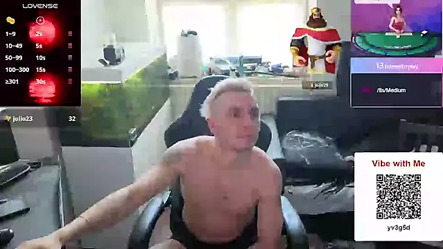 Rayzel White online show from 05.14.26