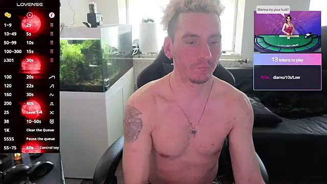 Rayzel White online show from 05.31.26