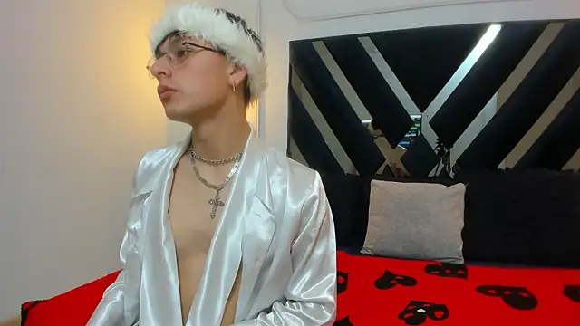 Alexander Collinss online show from 02.13.26