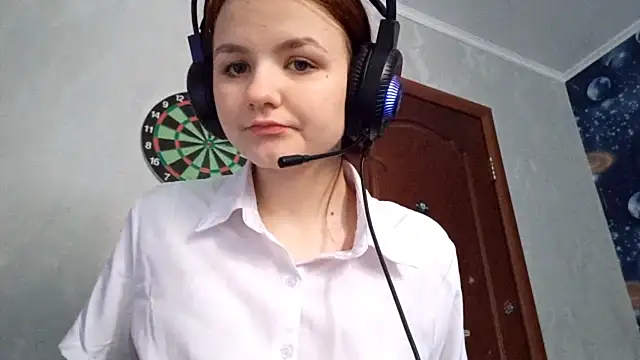 Snapshot of GameToiler chatting on 01.15.26 GameToiler online show from 01.15.26