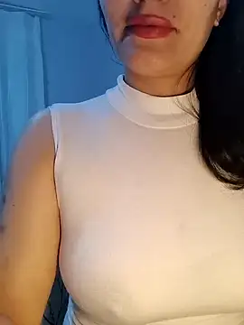 Snapshot of Karanfilim chatting on 02.14.26 Karanfilim online show from 02.14.26