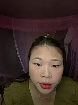 Snapshot of Emxinh123cute chatting on 01.14.26 Emxinh123cute online show from 01.14.26