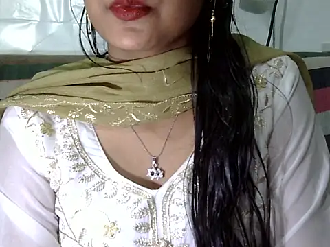 sexy-iram online show from 02.26.26