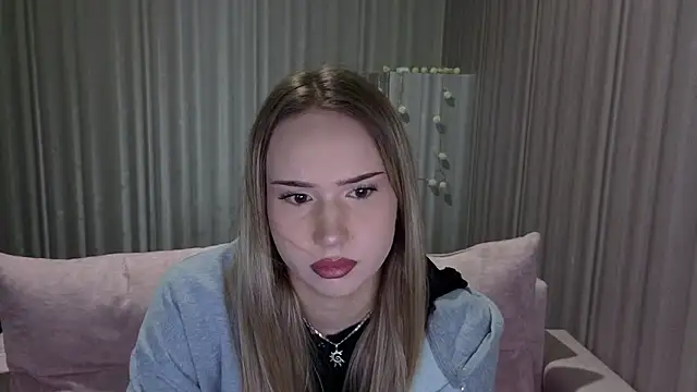 White  a  Black online show from 01.15.26