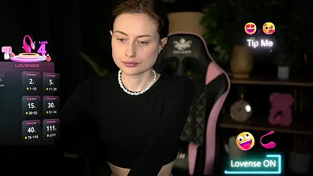 Snapshot of baby_luna_xo chatting on 02.09.26 baby luna xo online show from 02.09.26