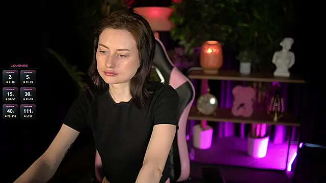 Snapshot of baby_luna_xo chatting on 02.18.26 baby luna xo online show from 02.18.26