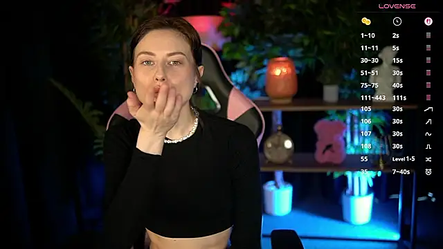 Snapshot of baby_luna_xo chatting on 02.23.26 baby luna xo online show from 02.23.26