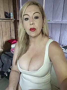 SofiaMilfx69 online show from 04.11.26