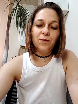 AdaJoy online show from 03.08.26