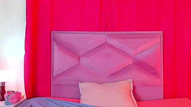 AleSweet online show from 02.12.26