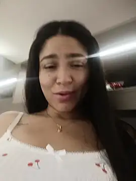 Snapshot of Ina_Jody_ chatting on 02.05.26 Ina Jody online show from 02.05.26