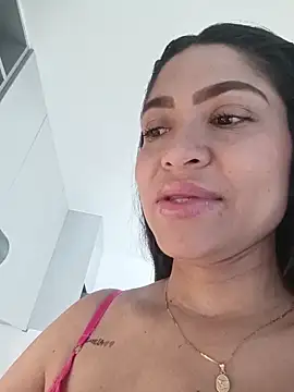 Snapshot of Ina_Jody_ chatting on 02.21.26 Ina Jody online show from 02.21.26