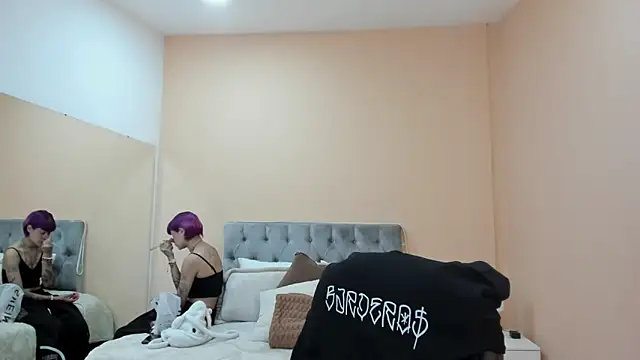 Snapshot of Bela_Craxkerr chatting on 02.12.26 Bela Craxkerr online show from 02.12.26