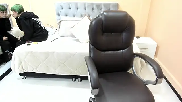 Snapshot of Bela_Craxkerr chatting on 03.01.26 Bela Craxkerr online show from 03.01.26