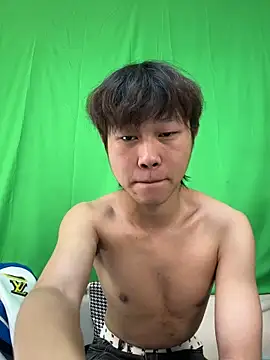 xiaohuangren01 online show from 04.17.26