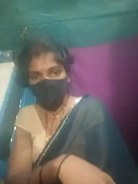 Snapshot of priyasharma899 chatting on 02.21.26 priyasharma899 online show from 02.21.26