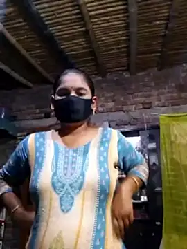 Hot Sweeti online show from 04.12.26