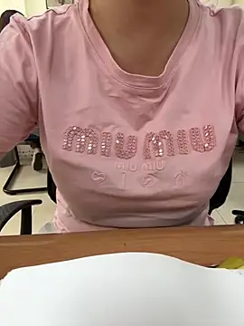 Donna9696 online show from 04.14.26