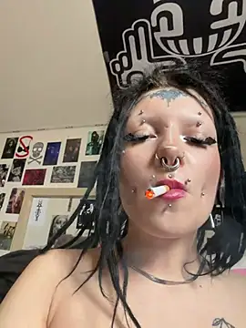 Snapshot of demonLamia chatting on 03.23.26 demonLamia online show from 03.23.26