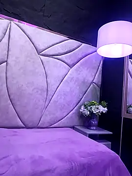 valenlopezz  online show from 03.23.26