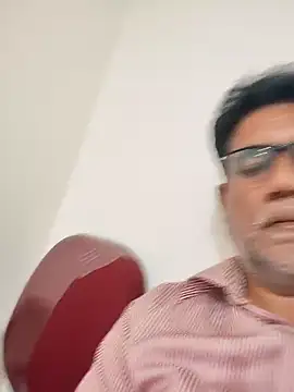 Snapshot of Aafreen999 chatting on 04.20.26 Aafreen999 online show from 04.20.26