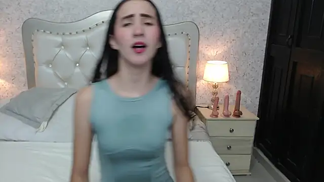 skinny keily14 online show from 02.25.26