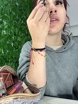 elodie rouge online show from 03.17.26