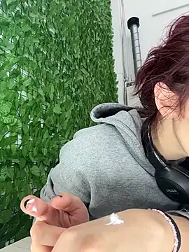 elodie rouge online show from 03.25.26