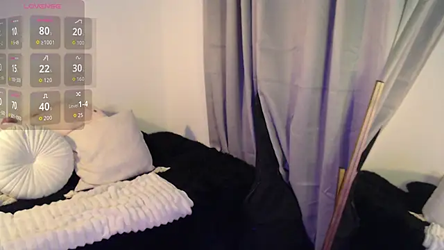 Mia Volkova  online show from 02.01.26