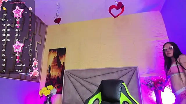 Snapshot of valeri_sotoo chatting on 02.04.26 valeri sotoo online show from 02.04.26