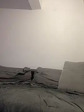 latinCuplex online show from 02.10.26