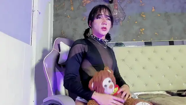 Swee tMoon online show from 01.15.26