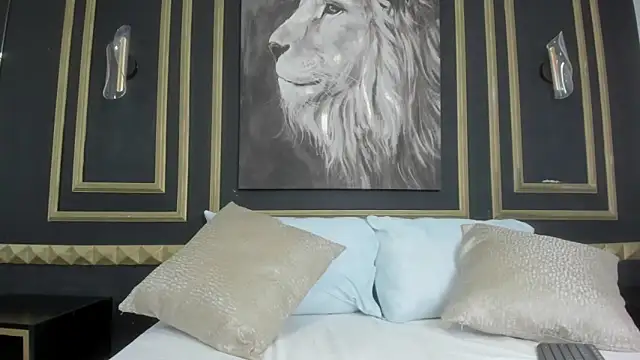 ivette swan online show from 02.10.26