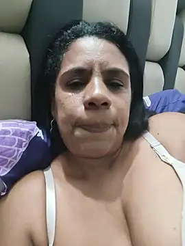 Zeyllyjhonson online show from 04.14.26