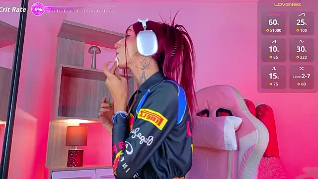 Snapshot of Eli-Bluee chatting on 02.19.26 Eli-Bluee online show from 02.19.26