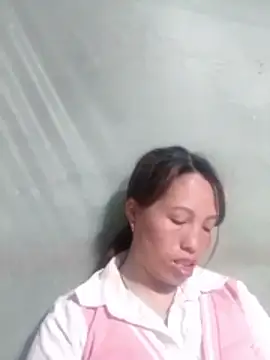 Gummiesu online show from 02.28.26