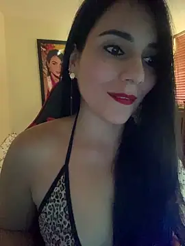 Snapshot of Miaswwe chatting on 06.17.26 Miaswwe online show from 06.17.26