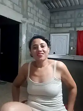 Snapshot of allexa_gomez chatting on 04.17.26 allexa gomez online show from 04.17.26