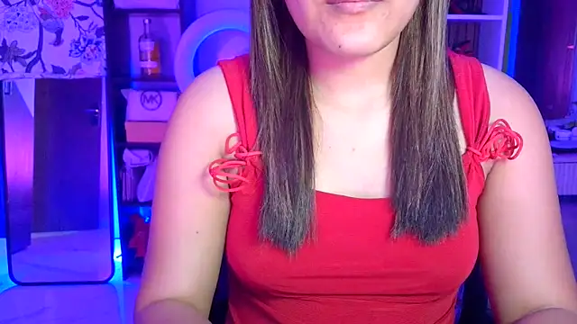 Snapshot of _Maanvi_ chatting on 06.22.26 Maanvi online show from 06.22.26
