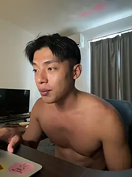 Yooo17 online show from 06.05.26