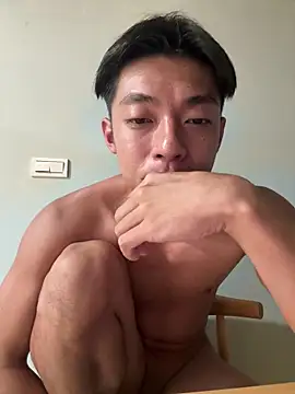Yooo17 online show from 06.07.26