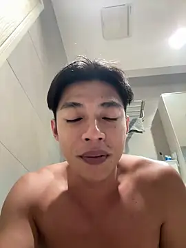 Yooo17 online show from 06.14.26