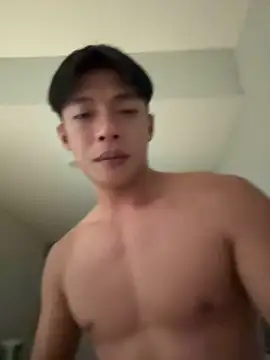 Yooo17 online show from 06.19.26