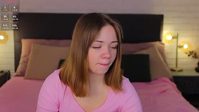 Snapshot of Kiss_Moon chatting on 02.20.26 Kiss Moon online show from 02.20.26