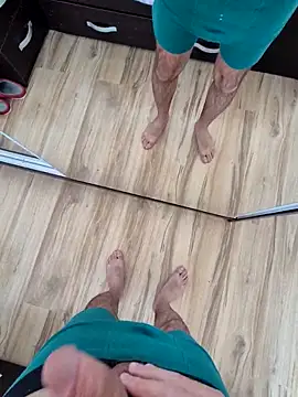 Snapshot of vali23 chatting on 03.04.26 vali23 online show from 03.04.26