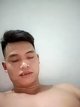 Maycute18 online show from 02.02.26