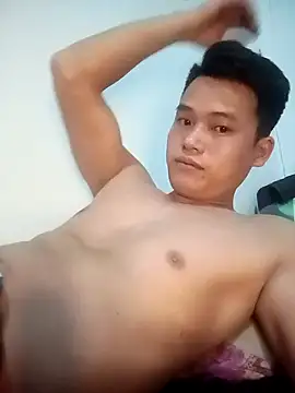 Maycute18 online show from 02.23.26