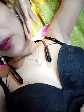 Maliha Chowdhury online show from 04.18.26