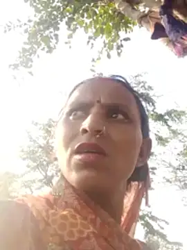 Juli rathore online show from 04.02.26