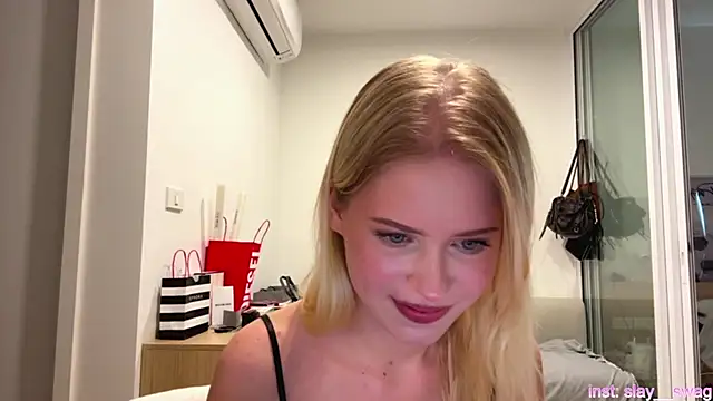 Snapshot of Slay_Swag chatting on 02.22.26 Slay Swag online show from 02.22.26